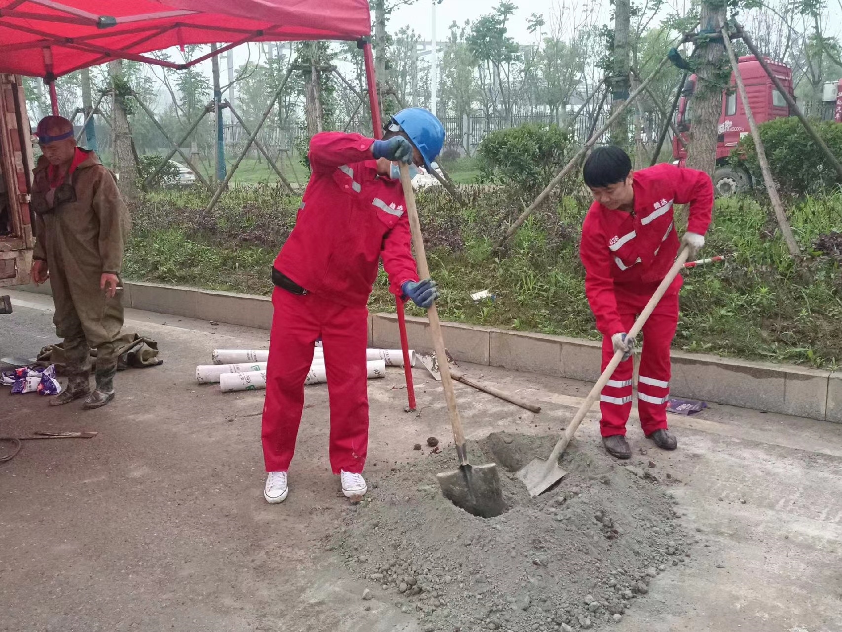 安丘管道疏通哪家好】及时进行市政管道清淤